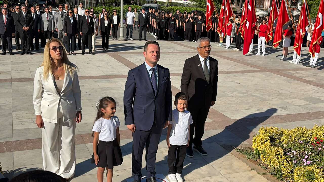 Muğla’da İlköğretim Haftası İçin Çelenk Sunuldu 4